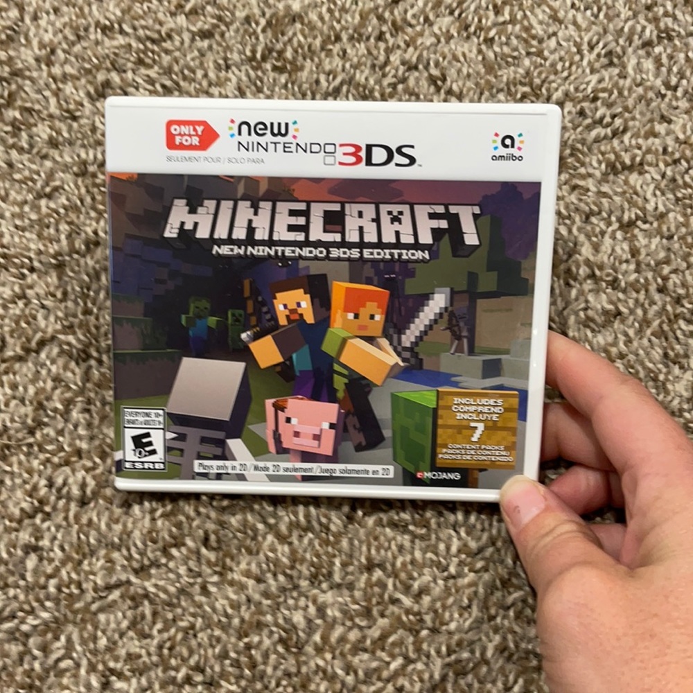 Nintendo New 3DS Minecraft Game